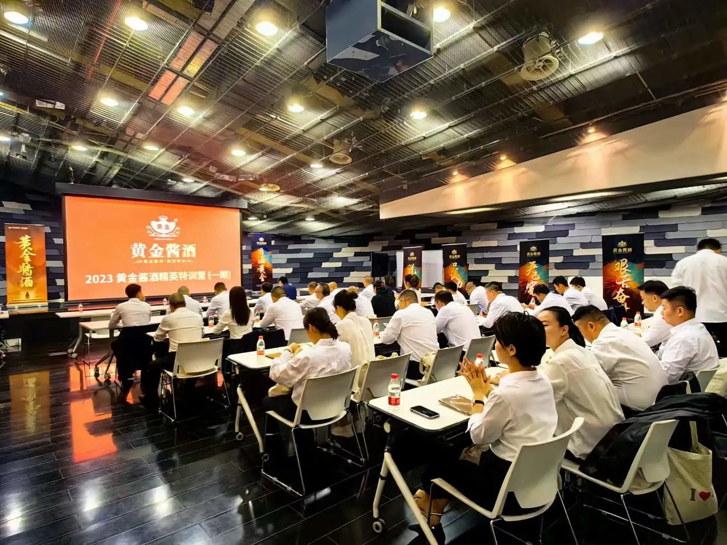 微信圖片_20231019175612.jpg 微信圖片_20231019175612.jpg